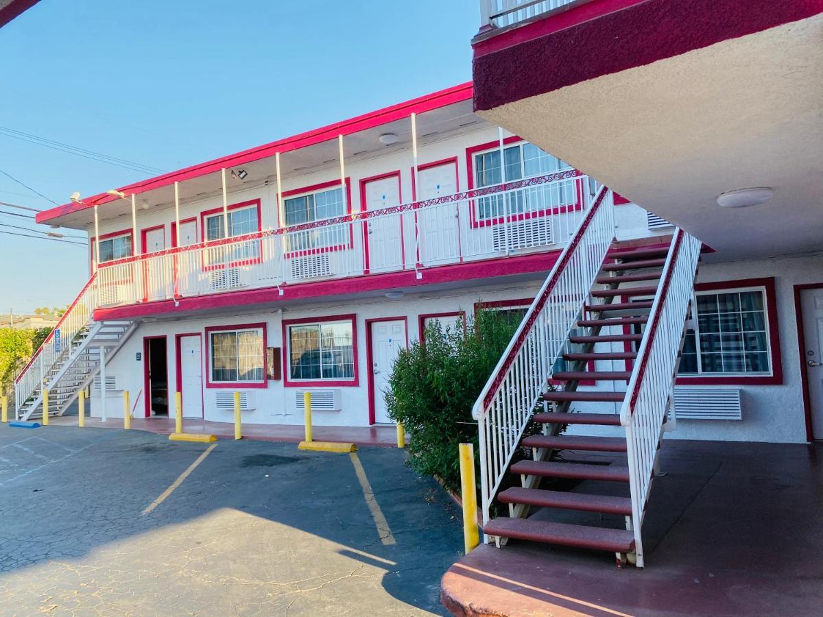 Casa Valentine Inn - Los Angeles — Photos 3